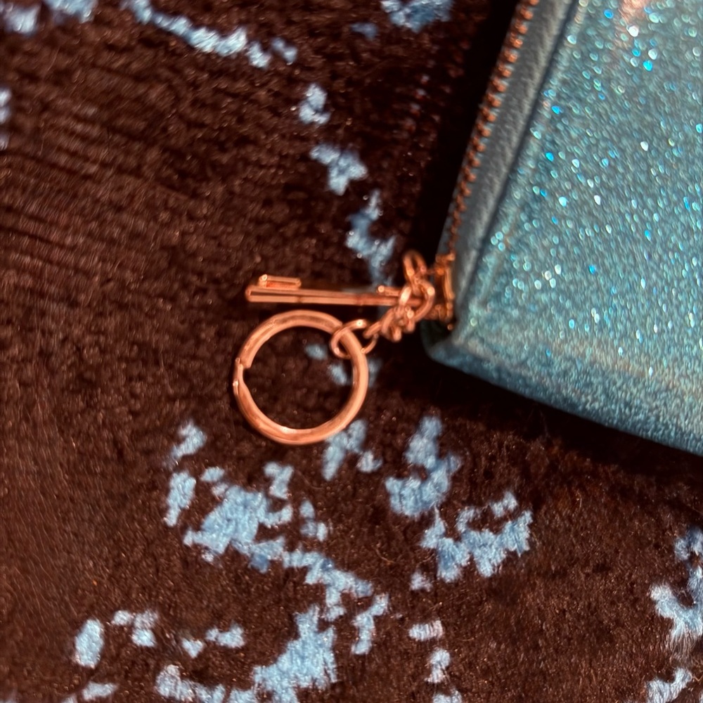 4/$20 ๐๏ธ Sparkling Glitter Wallet | Turquiose | Cardholder with Keychain Clip - Picture 3 of 6